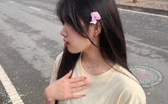 往下面放冻葡萄的感觉